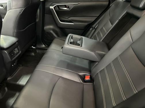 Midnight Black Metallic 2021 Toyota RAV4 XLE Premium