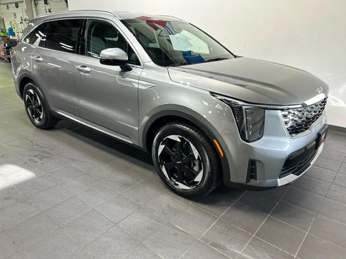 Steel Gray 2026 Kia Sorento Hybrid EX