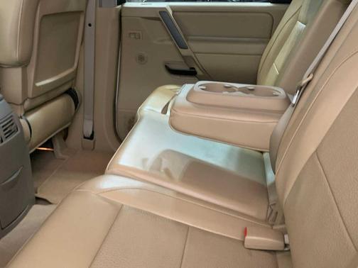 2014 Nissan Titan SL