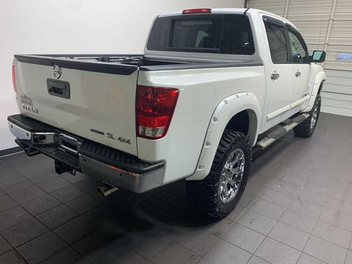 2014 Nissan Titan SL