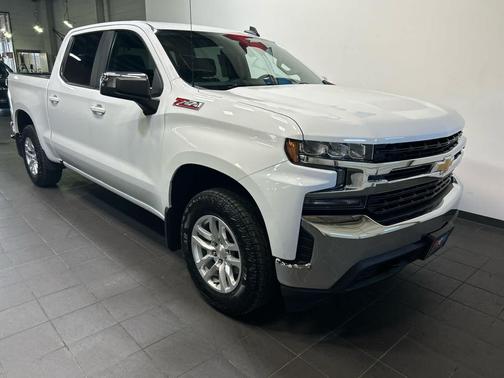 Summit White 2019 Chevrolet Silverado 1500 LT