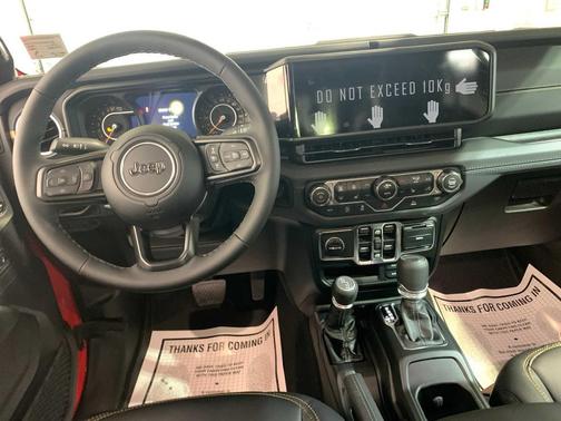 2025 Jeep Gladiator High Tide