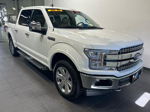 STAR WHITE METALLIC TRI-COAT 2020 Ford F-150 Lariat