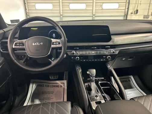 Glacial White Pearl 2025 Kia Telluride SX X-Line