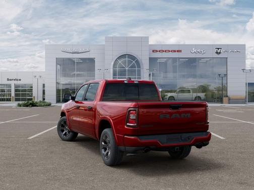 Molten Red Pearlcoat 2027 RAM 1500 Big Horn/Lone Star