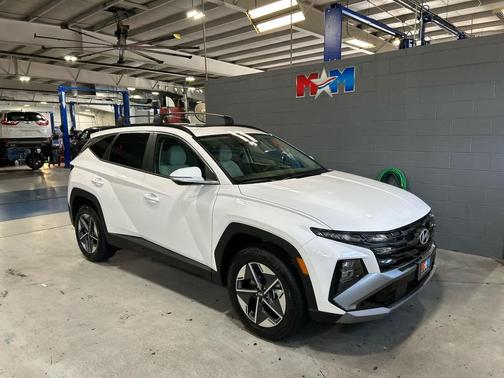 2026 Hyundai TUCSON SEL Convenience