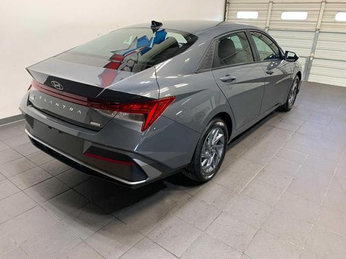 Ecotronic Gray 2026 Hyundai ELANTRA HEV Blue