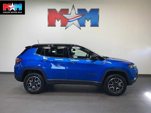 2026 Jeep Compass Trailhawk