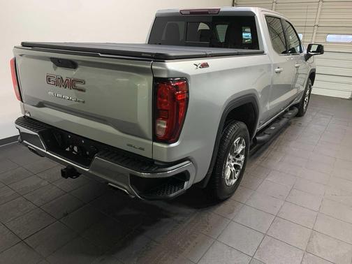 2021 GMC Sierra 1500 SLE