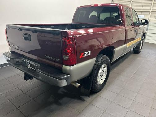 Dark Carmine Red Metallic 2003 Chevrolet Silverado 1500 LS Extended Cab