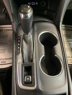 Iridescent Pearl Tricoat 2019 Chevrolet Equinox 1LT