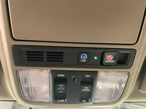 Deep Scarlet Pearl 2021 Honda Odyssey Touring