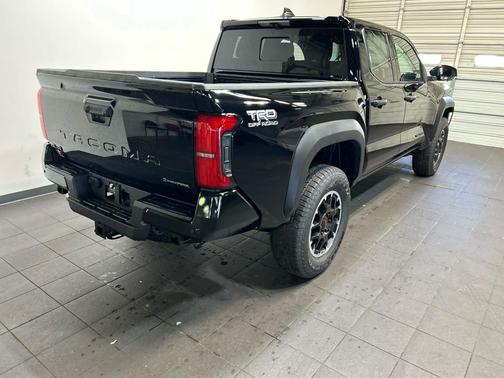 Black 2026 Toyota Tacoma Hybrid TRD Off Road