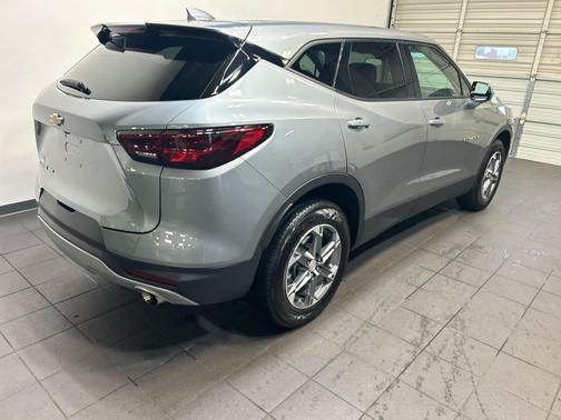 Sterling Gray Metallic 2025 Chevrolet Blazer 2LT