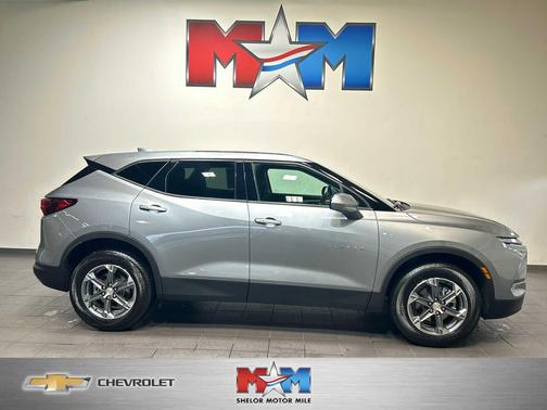 Sterling Gray Metallic 2025 Chevrolet Blazer 2LT
