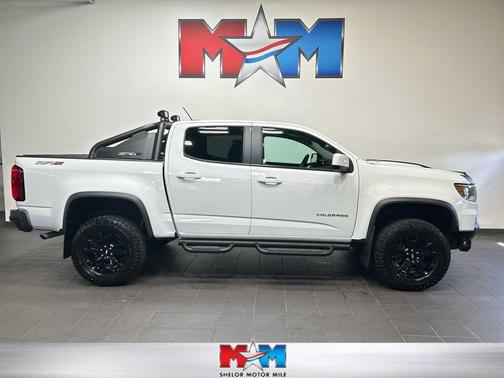 Summit White 2021 Chevrolet Colorado ZR2