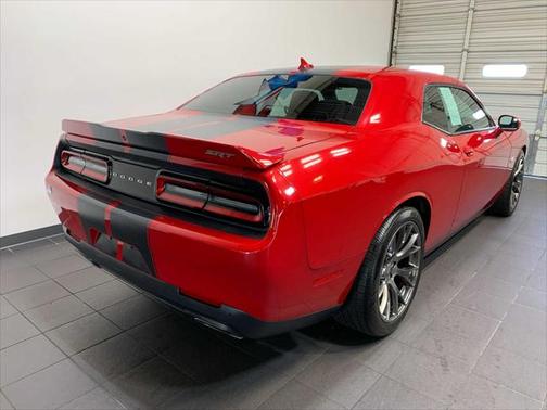 2016 Dodge Challenger SRT 392