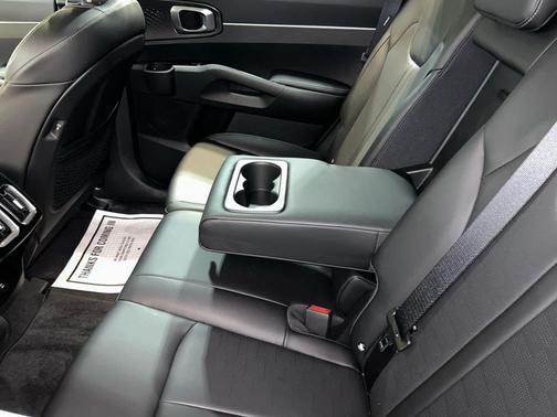 Wolf Gray 2026 Kia Sorento S