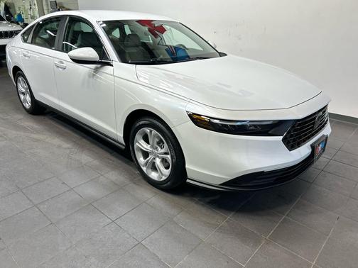 Platinum White Pearl 2026 Honda Accord LX 1.5T