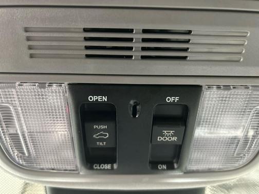 Lunar Silver Metallic 2023 Honda Odyssey EX-L