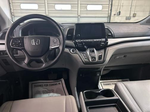 Lunar Silver Metallic 2023 Honda Odyssey EX-L