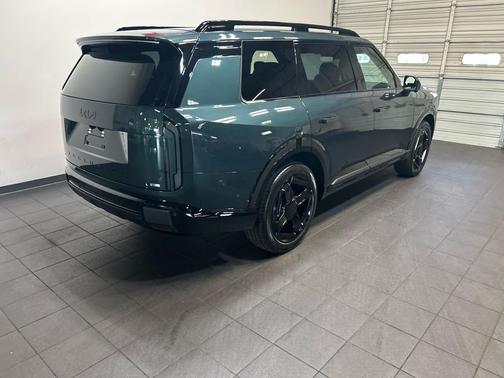 Black Jade Green 2027 Kia Telluride Hybrid X-Line SX