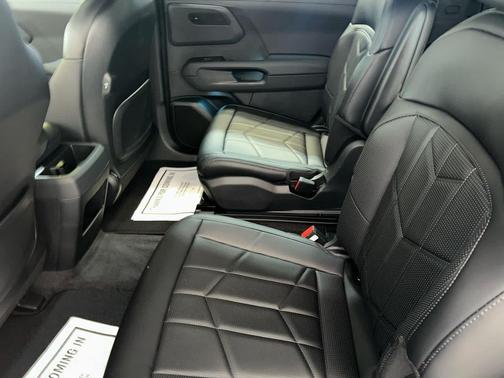 Black Jade Green 2027 Kia Telluride Hybrid X-Line SX
