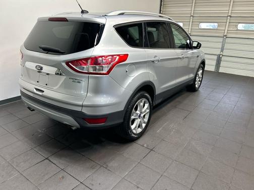 INGOT SILVER 2016 Ford Escape Titanium