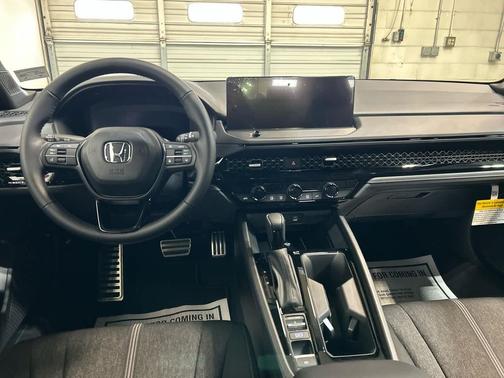Platinum White Pearl 2026 Honda Accord Hybrid Sport