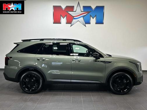 Jungle Green 2026 Kia Sorento SX