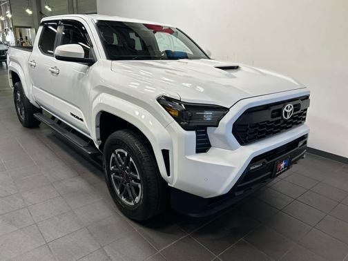 Ice Cap 2024 Toyota Tacoma TRD Sport