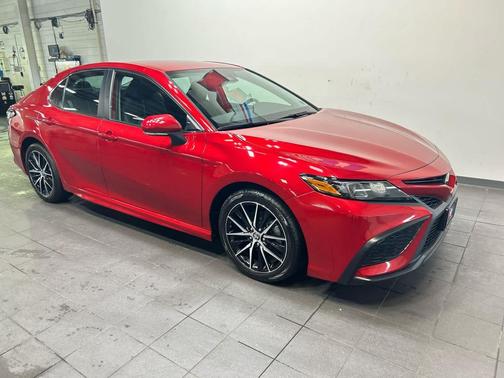 Supersonic Red 2023 Toyota Camry SE