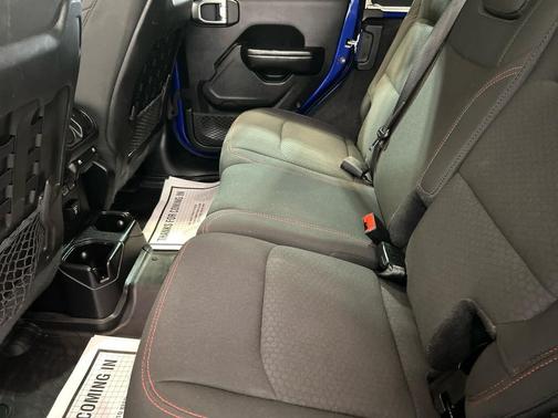 Ocean Blue Metallic Clearcoat 2019 Jeep Wrangler Unlimited Rubicon