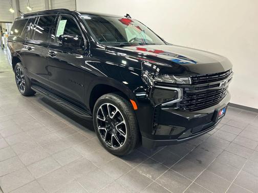 Black 2024 Chevrolet Suburban RST