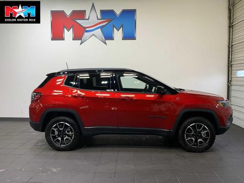 2026 Jeep Compass Trailhawk