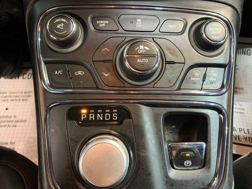 2016 Chrysler 200 S