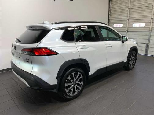 2022 Toyota Corolla Cross XLE