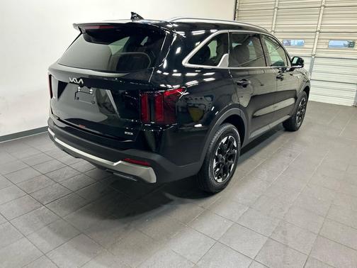 Ebony Black 2026 Kia Sorento S