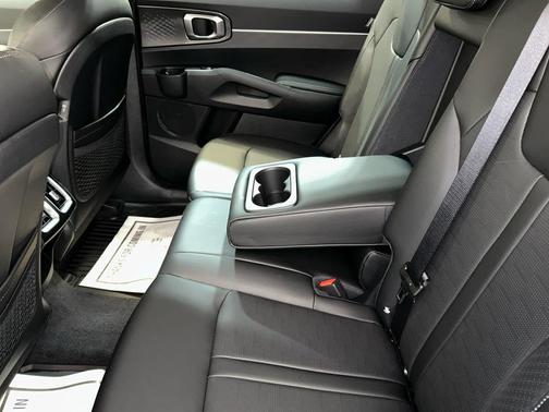 Ebony Black 2026 Kia Sorento S