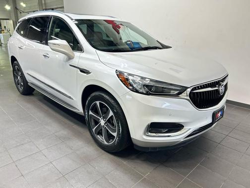 White Frost Tricoat 2019 Buick Enclave Premium