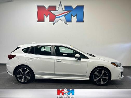 Crystal White Pearl 2019 Subaru Impreza 2.0i Sport