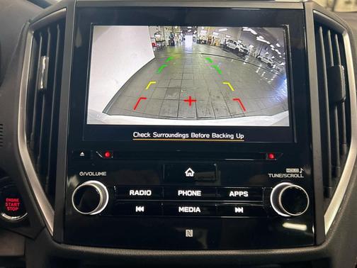 Crystal White Pearl 2019 Subaru Impreza 2.0i Sport