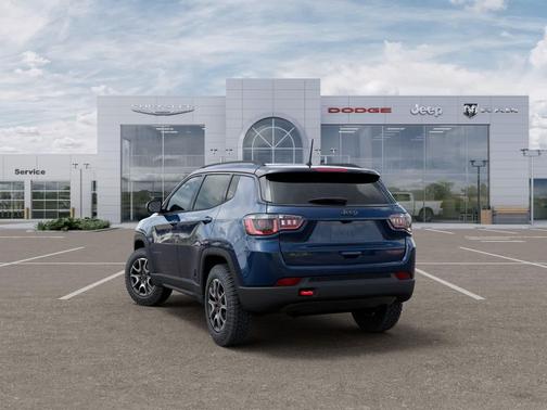 Fathom Blue Pearl Coat 2026 Jeep Compass Trailhawk