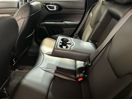 Fathom Blue Pearl Coat 2026 Jeep Compass Trailhawk