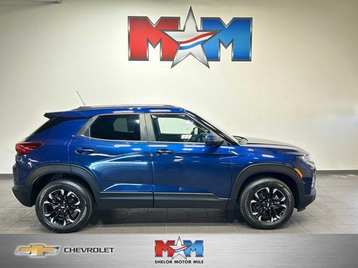 Blue Glow Metallic 2023 Chevrolet Trailblazer LT