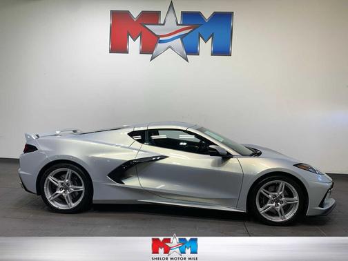 2021 Chevrolet Corvette Stingray w/2LT