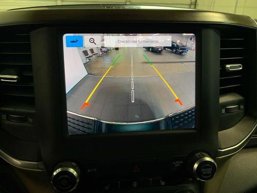 2022 RAM 2500 Laramie Crew Cab 4x4 6'4' Box