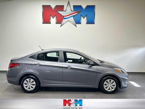 Triathlon Gray Metallic 2016 Hyundai Accent SE