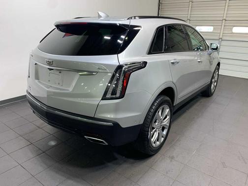 2020 Cadillac XT5 Sport