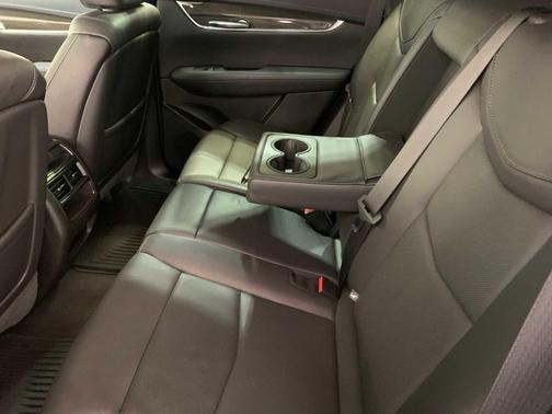 2020 Cadillac XT5 Sport